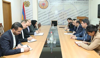 Իրանի հետ մեր համագործակցությունը բազմաշերտ է. Նարեկ Մկրտչյանն ընդունել է ՀՀ-ում Իրանի դեսպանին