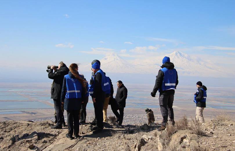 ԵՄ դիտորդական առաքելությունը «Թվիթեր»-ից հեռացրել է գրառումը և նոր գրառմամբ հաստատել, որ ԵՄ դիտորդները ադրբեջանական կողմի կրակի տակ են հայտնվել