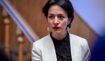 Խոսքը «ցանկացած այլ քաղաքացու», նույնիսկ ցանկացած այլ պաշտոնյայի զավակի մասին չէ, այլ հե՛նց կրթության նախարարի. «Փաստ»