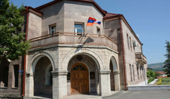 Ադրբեջանը ձգտում է էլ ավելի խստացնել Արցախի շրջափակումը` խզելով միակ կապը մայրաքաղաք Ստեփանակերտի և Շուշիի շրջանի մի շարք գյուղերի միջև․ Արցախի ԱԳՆ