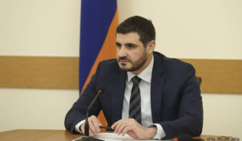 Եթե ԵՄ-ի հետ վիզաների ազատականացումը լինի, դուք վերցնելու եք սովորական անձնագիրը և դրանով ճամփորդեք ԵՄ․ Արման Եղոյան