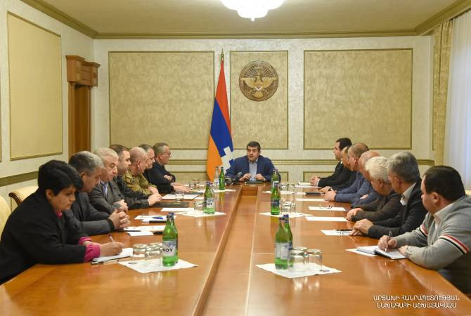 Արցախի նախագահի գլխավորությամբ անցկացվել է ԱԽ արտահերթ ընդլայնված նիստ