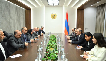 Հայաստանի ԱԽ քարտուղարն ու Իրանի ԱԳ նախարարը քննարկել են «Խաղաղության խաչմերուկ» նախագիծը