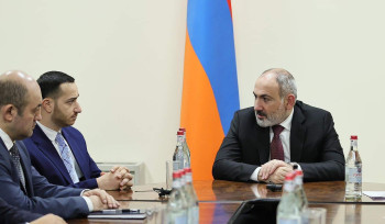 Փաշինյանը Բարձր տեխնոլոգիական արդյունաբերության նախարարության աշխատակազմին է ներկայացրել Մխիթար Հայրապետյանին