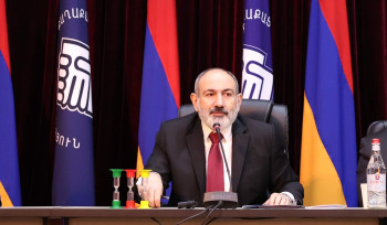 Կախիչ ա, կախած ա էլի, ինչ կարիք կա ստուգել, կպոկվի, կկպցնենք. այստեղից են մեր բոլոր պրոբլեմները. Փաշինյան (տեսանյութ)