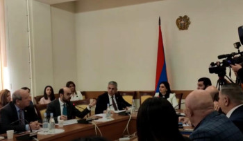 Ո՞ւր է ընդդիմությունը , հանձնաժողովի նախագահ ենք ձեզ ընտրել, որ բնականոն աշխատանքը ապահովեք, սա ծաղրանք է. ՔՊ-ական պատգամավորը՝ Թագուհի Թովմասյանին (տեսանյութ)