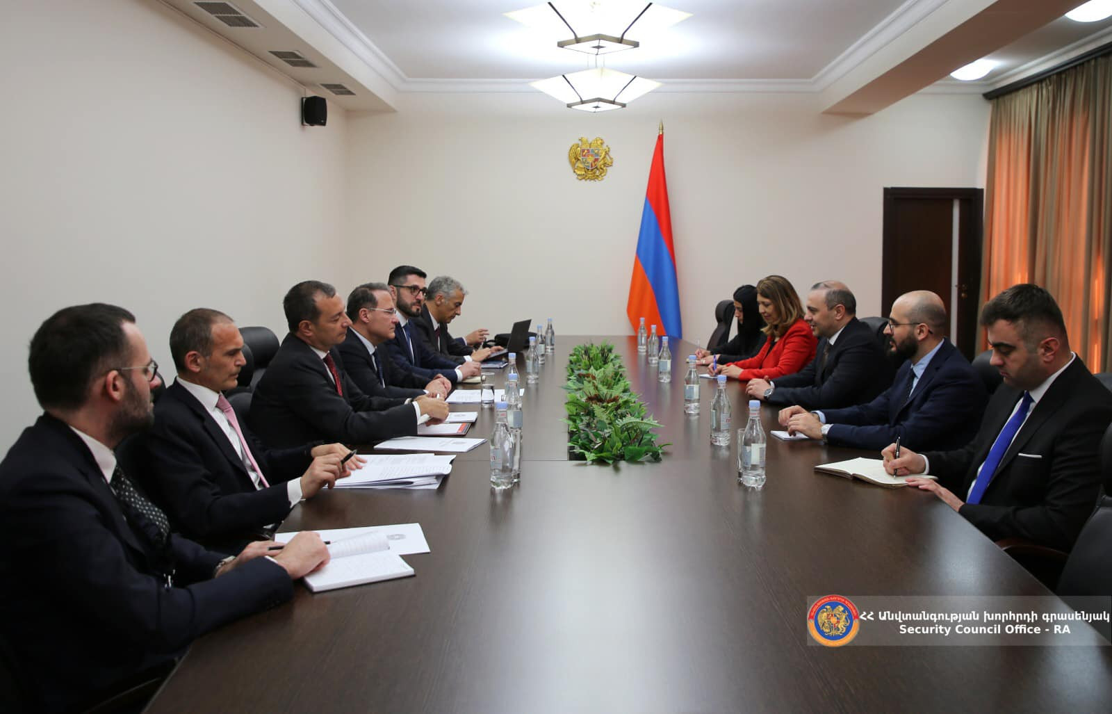 Արմեն Գրիգորյանն Իտալիայի Արտաքին գործերի փոխնախարարի հետ քննարկել է Լաչինի փաստահավաք խումբ գործուղելու հարցը