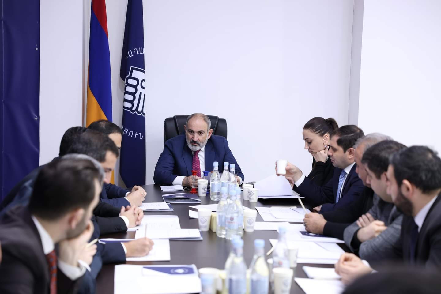 ՔՊ-ն խմբակցության նիստ կգումարի՝ պատրաստվելու նույնասեռականներին պաշտպանող նախաձեռնության քննարկմանը. «Ժողովուրդ»