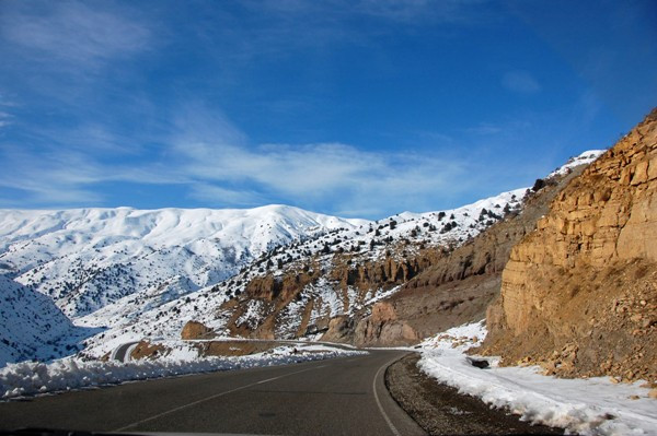 ՀՀ-ում կան փակ ավտոճանապարհներ, Լարսը բաց է