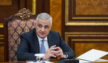 Հայաստանը չի կարող սեփական ինքնիշխան տարածքը հանձնել, իսկ էքսկլավ, անկլավների հարցն ավելի ուշ դիտարկելու մոտեցումը ըմբռնելի է․ Մհեր Գրիգորյանի գրասենյակ