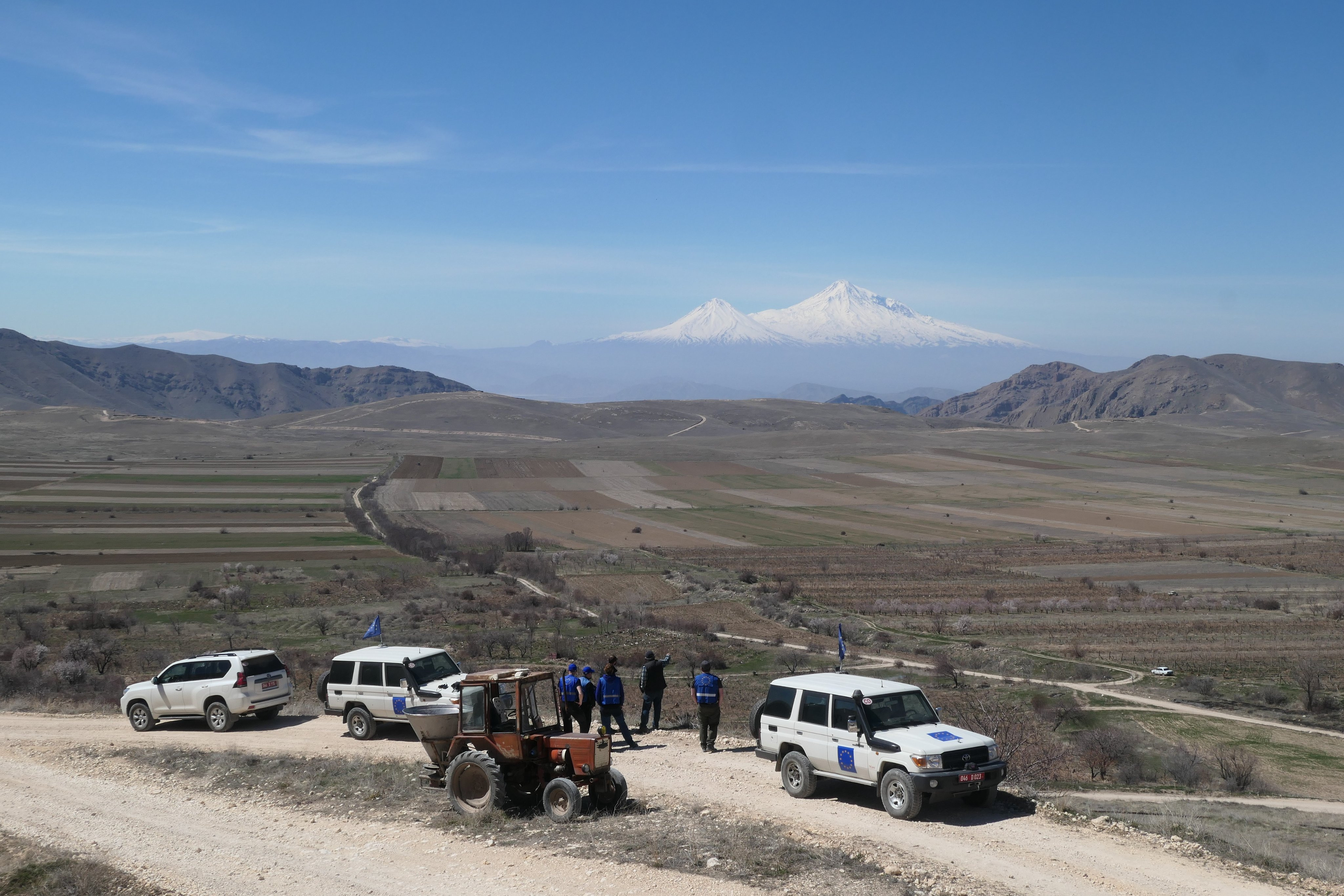 Խաչիկի գյուղապետի խնդրանքով ԵՄ դիտորդները հետևել են տեղի գյուղատնտեսական աշխատանքներին