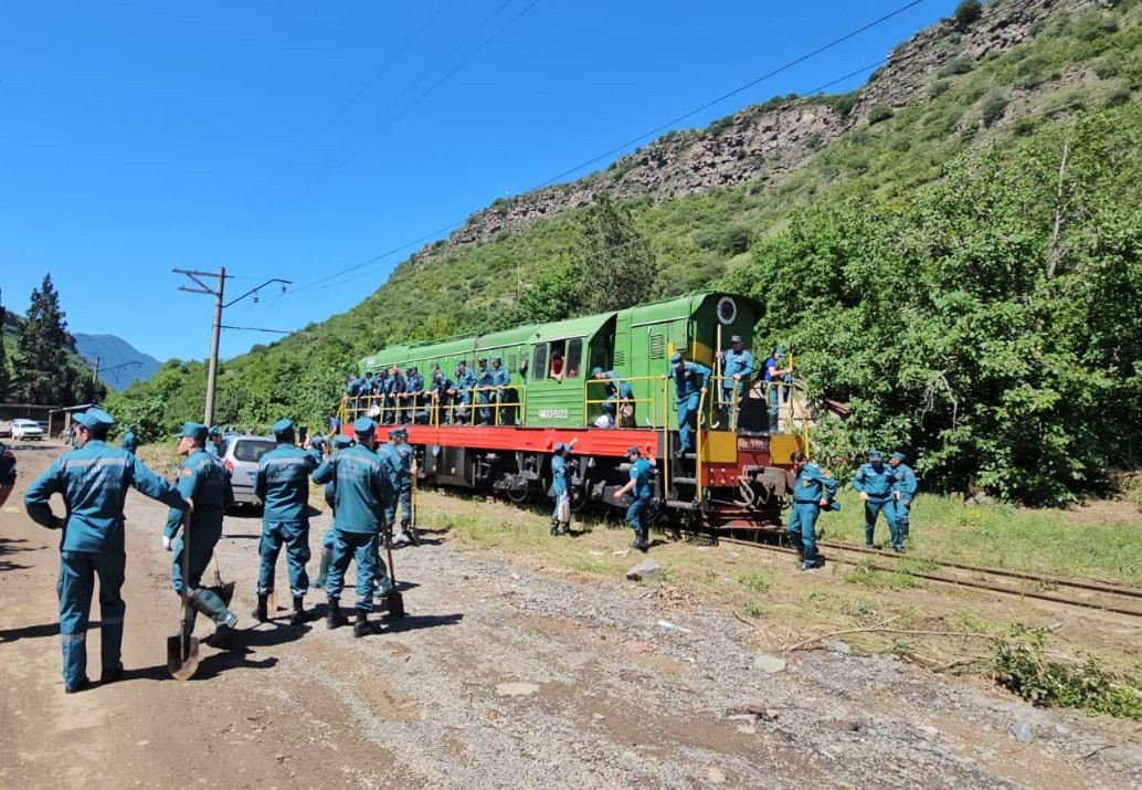 Քարկոփում ընթանում են վթարավերականգնողական աշխատանքներ (լուսանկարներ)