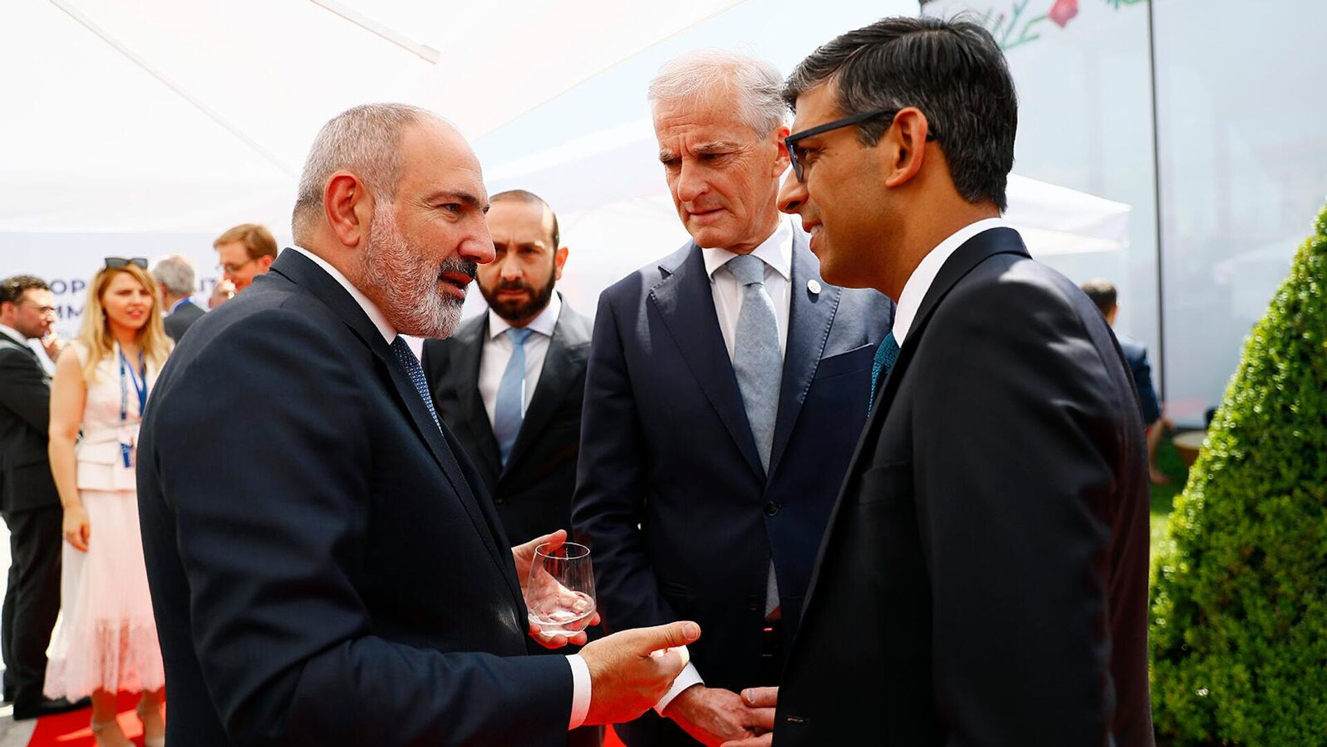 Առանձնահատուկ կարևորում եմ ՄԹ աջակցությունը Հայաստանում ընթացող լայնածավալ ժողովրդավարական բարեփոխումներին․ Փաշինյանը՝ Սունակին