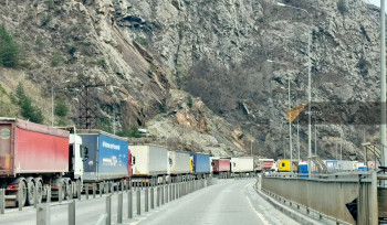 Ի՞նչ է կատարվում Վերին Լարսում. Վրաստան–ՌԴ ճանապարհին շուրջ 500 հայկական բեռնատար կա․ Sputnik Արմենիա