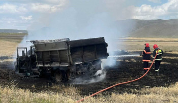 Ձիթհանքով գյուղի մոտակա դաշտամիջյան հատվածում այրվել է «Zil» մակնիշի բեռնատար