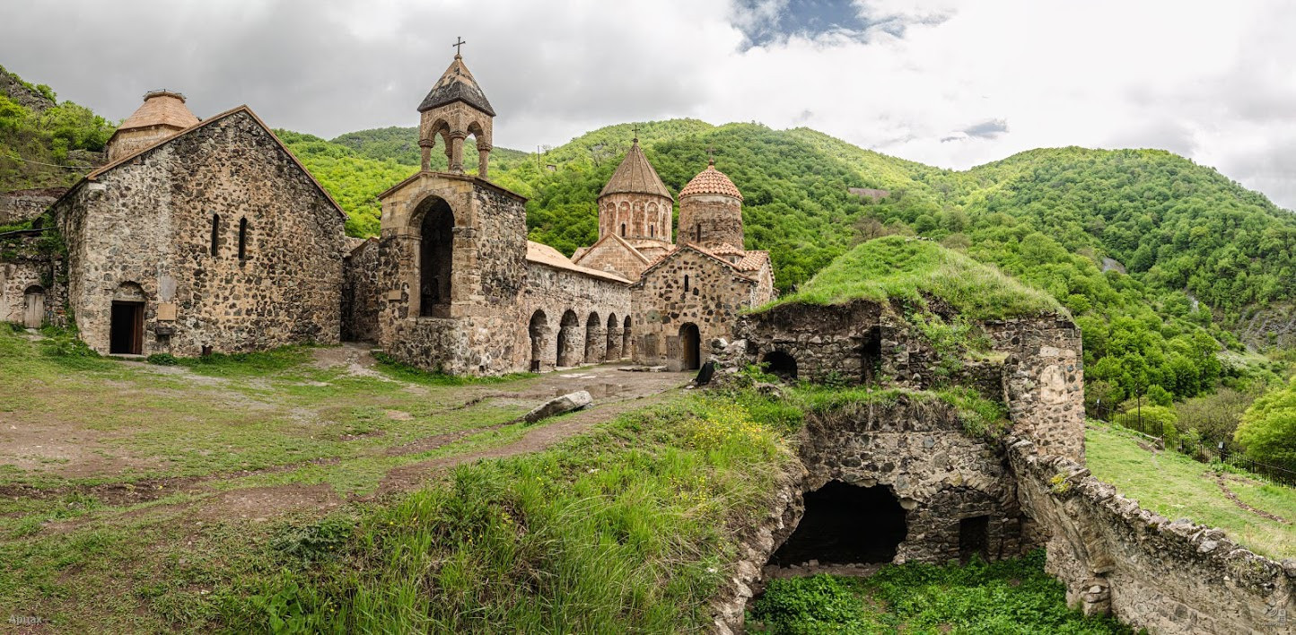 Ադրբեջանի քիմքին համապատասխան՝ ջանացել է նոր շունչ հաղորդել այդ երկրի մոգոնածին․ Արցախի թեմն արձագանքել է վատիկանյան լրատվամիջոցի տնօրենին