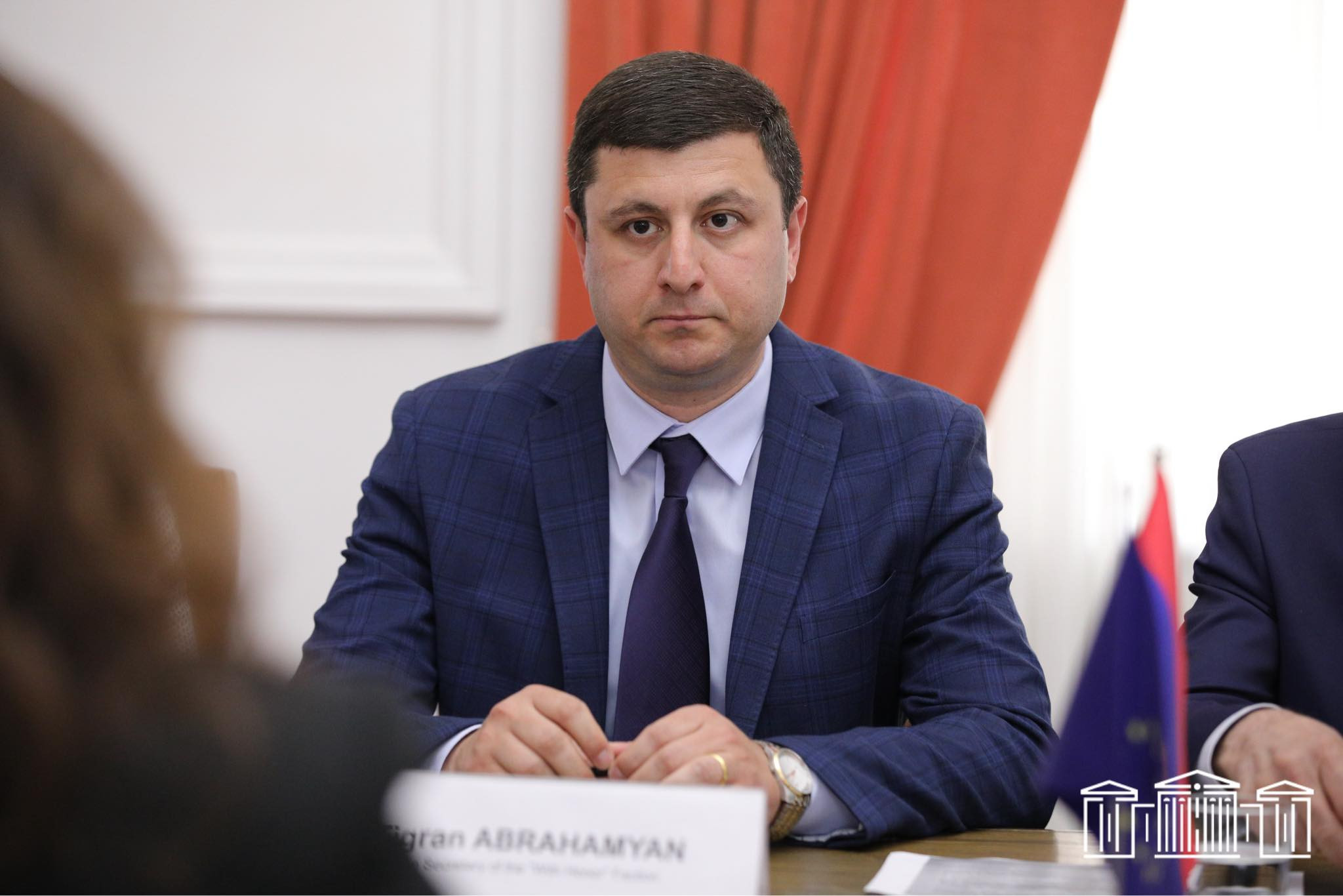 Առանցքային խնդիրներից մեկը շարունակում է մնալ սահմանների ճշգրտման հարցը․ Տիգրան Աբրահամյան
