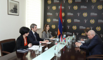 Գրիգոր Մինասյանն ու ՌԴ դեսպանը քննարկել են դատապարտյալների հանձնմանն ուղղված հարցեր