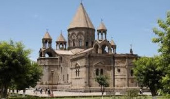 Փաշինյանը ԱԱԾ-ի միջոցով իմացել է, որ իրեն հրավիրելու են Մայր Տաճարի բացմանը և նախօրոք խուսանավել է