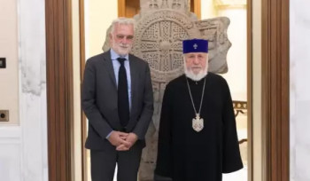 Վեհափառը ՄՔԴ նախկին դատախազին է ներկայացրել Հայաստանի առջև ծառացած անվտանգային հիմնախնդիրները