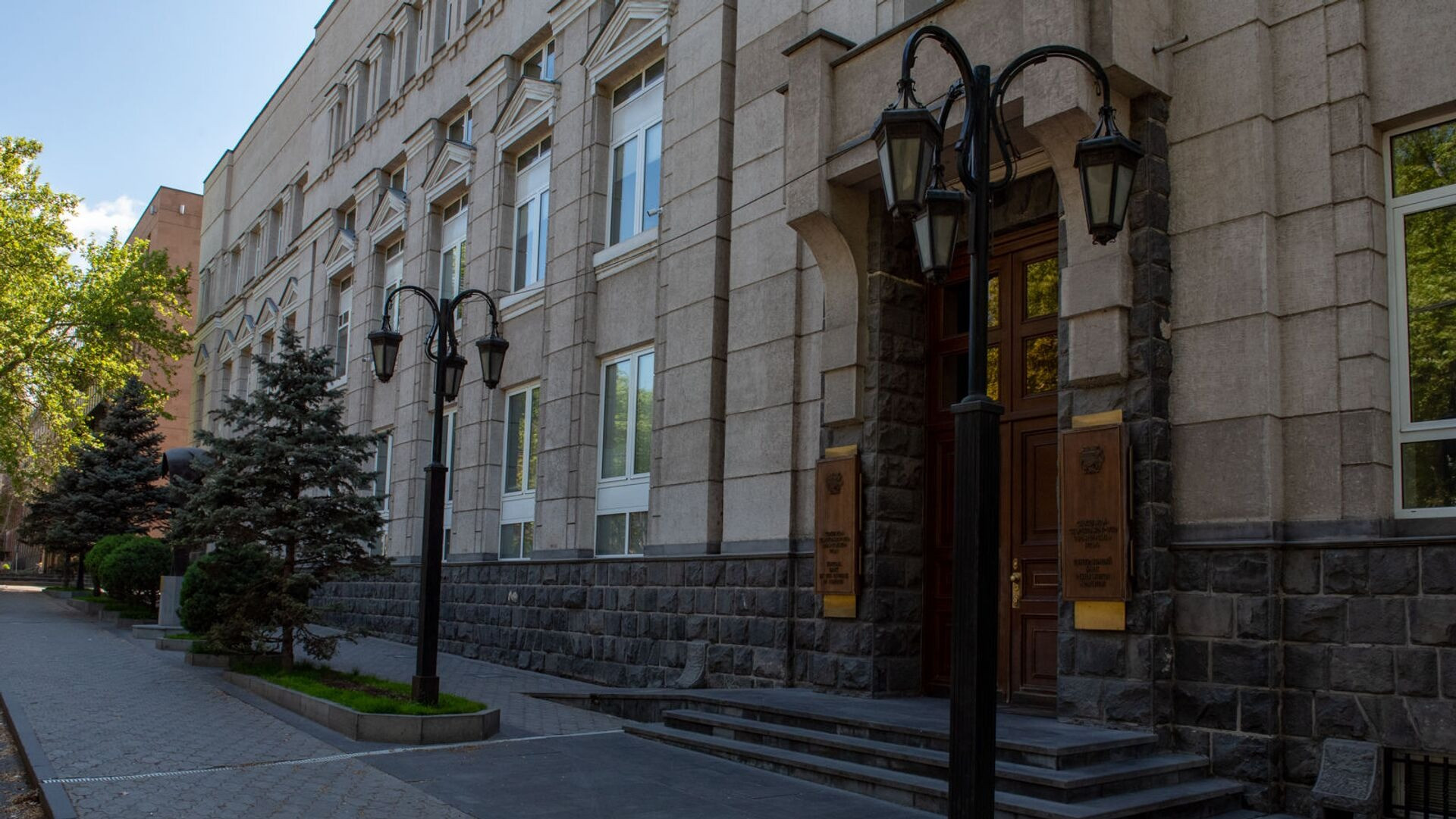 ՀՀ կենտրոնական բանկը հորդորում է զերծ մնալ անհայտ անձանց անձնական տվյալների տրամադրումից