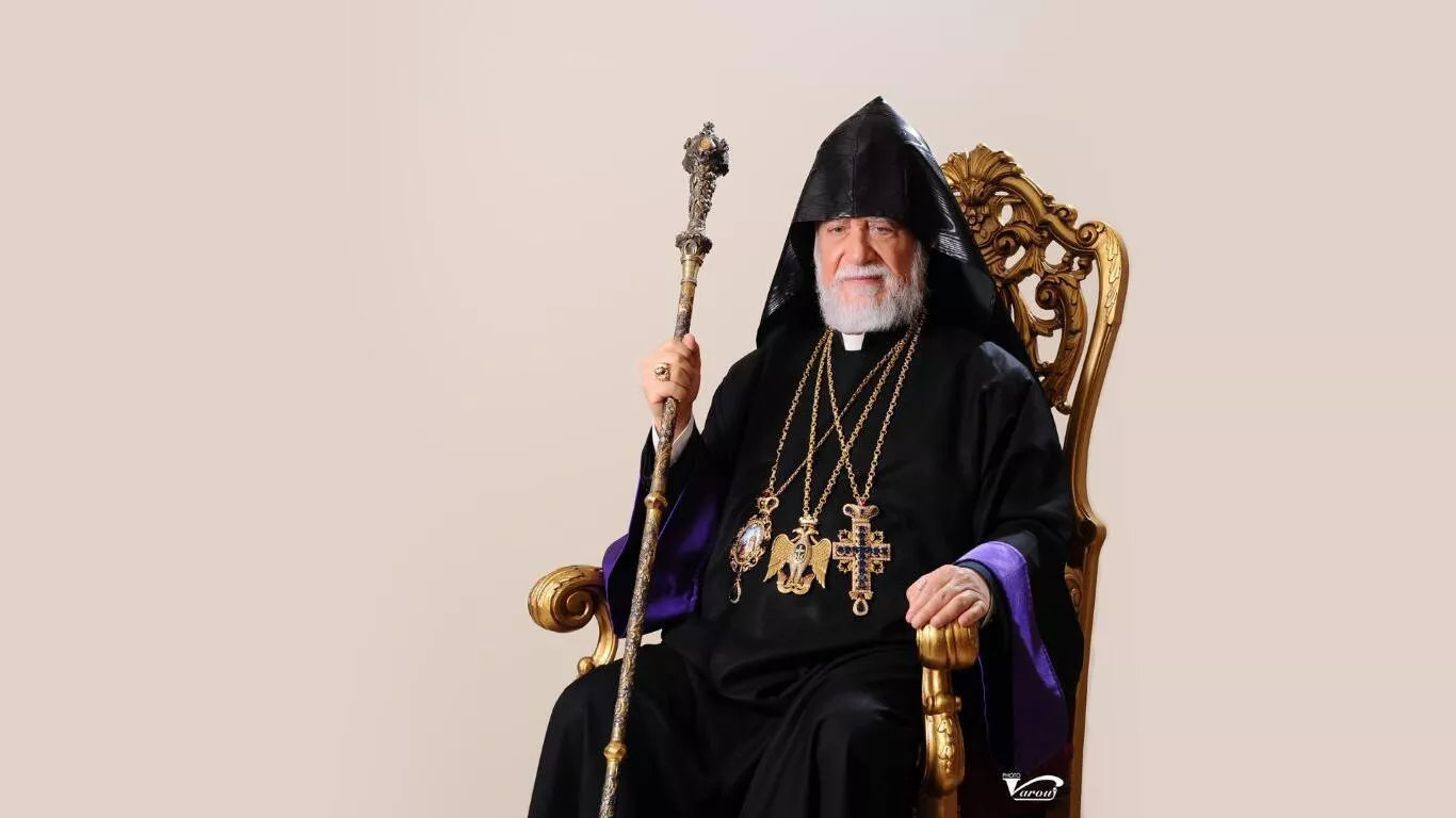 Պաշտպանել ՀՀ անկախությունը՝ հեռու պահելով զիջումներից․ Արամ Ա-ն շնորհավորել է օրվա առիթով