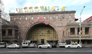 Փակ շուկայի մոտ տղամարդը մոտեցել է երեխային և հարցրել անունը. ահազանգ