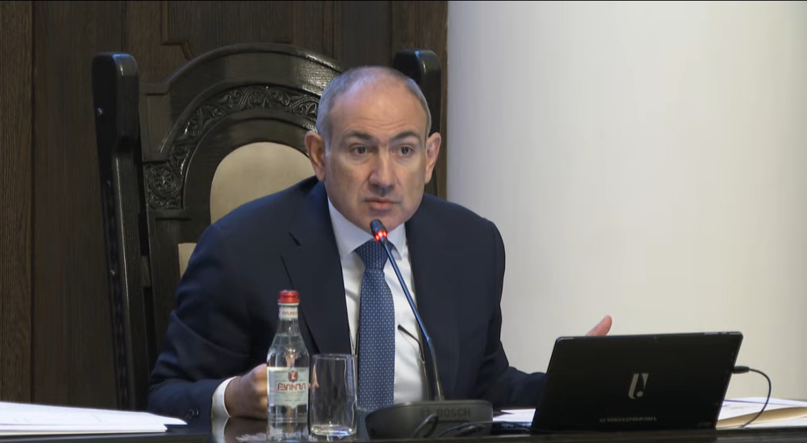 Իրավապահ և ուժային համակարգի ներկայացուցիչներ, իմ համբերության բաժակը լցվել է, ոնց որ քյասիբի ռադիո լինեմ, ո՞վ է ում ձեռք առնում. Նիկոլ Փաշինյան (տեսանյութ)