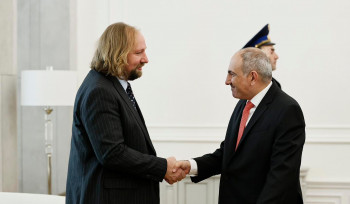 Փաշինյանն ընդունել է ԳԴՀ Բունդեսթագի եվրամիության հարցերի հանձնաժողովի նախագահին
