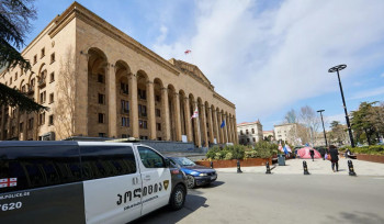 Վրաստանի խորհրդարանում հայտարարվել է անվտանգության դեղին մակարդակ