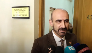 Կլինի՞ այսուհետ իմ անձնական կյանքին չխառնվեք․ Նարեկ Զեյնալյանը՝ լրագրողներին