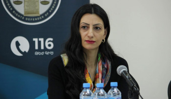 Անահիտ Մանասյանը հանդիպել է Մարտունու բնակիչների հետ, ներկա են եղել նաև ԼՂ-ից բռնի տեղահանված անձինք