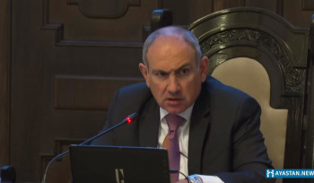 Մի րոպե, էլի, էդ ի՞նչ վիճակ եք ստեղծել, որ Վահրամաբերդում էլ դարդ չունեին, միակ խնդիրը դասարանն անվանակոչելն էր. Փաշինյանը բարկացրեց Շիրակի մարզպետի խոսքերը (տեսանյութ)