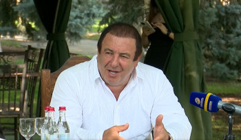 «THE LEADER 2024» մրցանակաբաշխությանը Գագիկ Ծառուկյանն արժանացել է «Տարվա բարերար» գլխավոր մրցանակին (տեսանյութ)