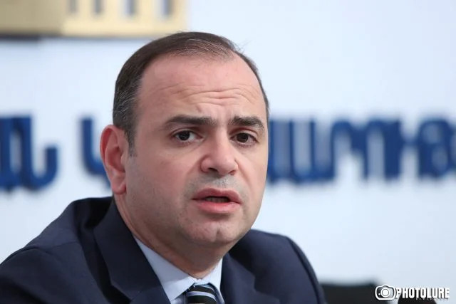 Հալեպի հայերը գերադասում են մնալ տներում, տարհանման հնարավորությունն առայժմ բացակայում է․ Զարեհ Սինանյան