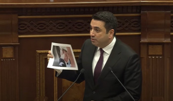 Լևոն ջան, կասե՞ս՝ ինչքան փող ունեք, Հյուսիսային պողոտայի տները, մնացած ամեն ինչը Արցախի՞ց էիք բերել․ Ալեն Սիմոնյանը՝ Լևոն Քոչարյանին (տեսանյութ)