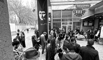 Միացի՛ր մեր պայքարին՝ որպես կամավոր․ «Գոյը» փակ է, բայց պայքարը շարունակվում է