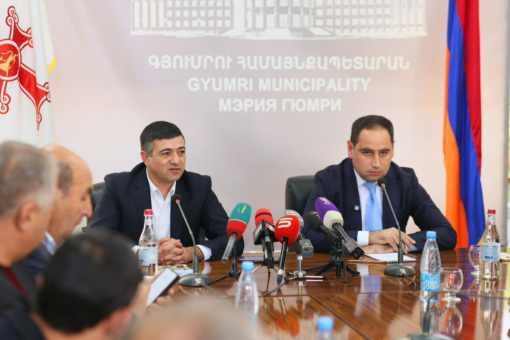 Գյումրիում ավելի լավ ժամանակներ են լինելու.  ՏԿԵ նախարարը ներկայացրել է Գյումրու քաղաքապետի ժամանակավոր պաշտոնակատարին