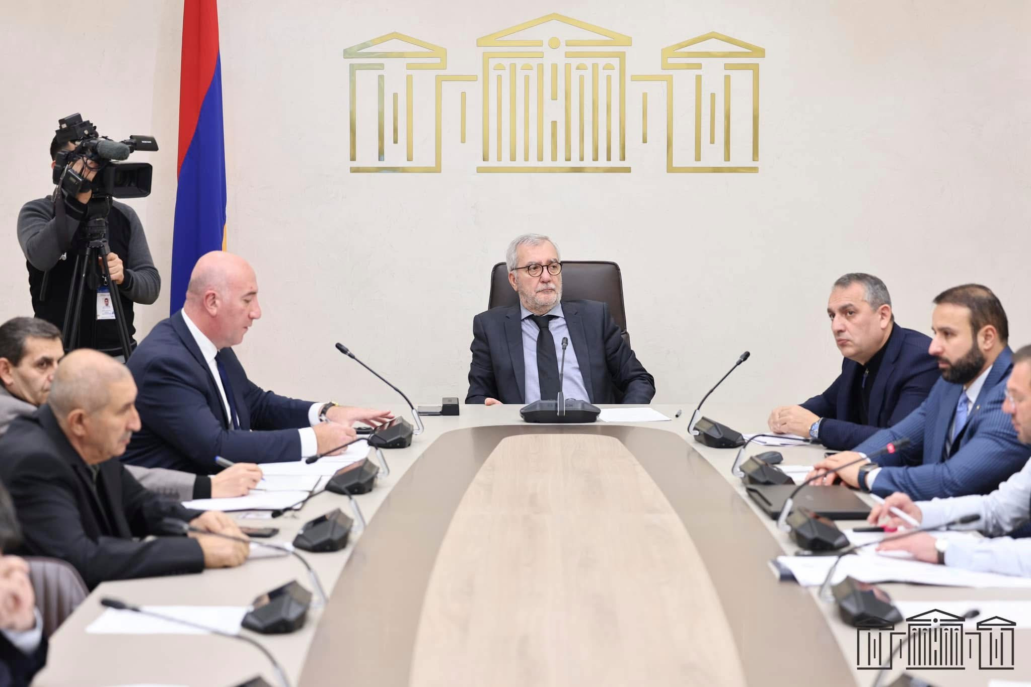 Տեղի է ունեցել  ԱԺ Պաշտպանության և անվտանգության հարցերի մշտական հանձնաժողովի արտահերթ նիստ