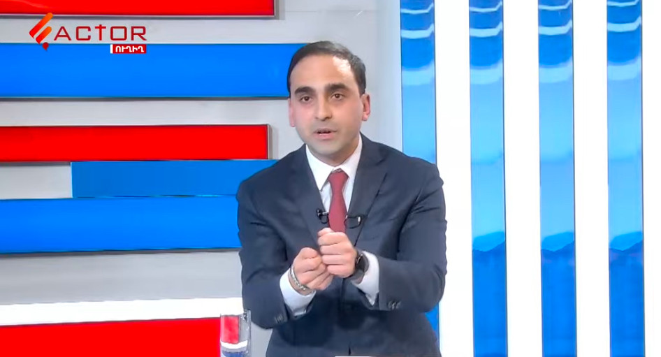 Այս դեբատը հրահրելու նպատակը եղել է այն, որ քաղաքացիները փողոցում սկսել էին մոտենալ ինձ և ասել՝ ինչու եք տրասնպորտը դարձնում 300 դրամ. Տիգրան Ավինյան