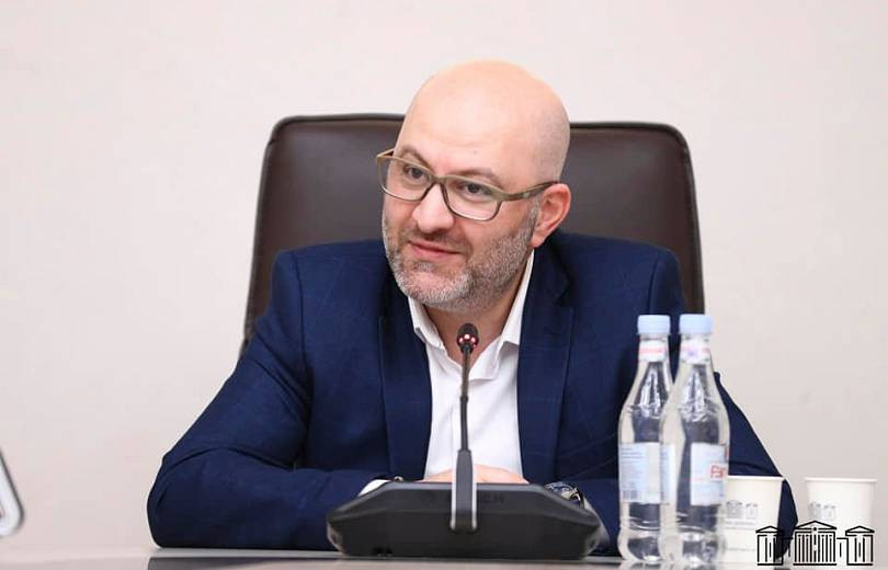Դավիթ Առուշանյանը նշանակվեց Շիրակի մարզպետ