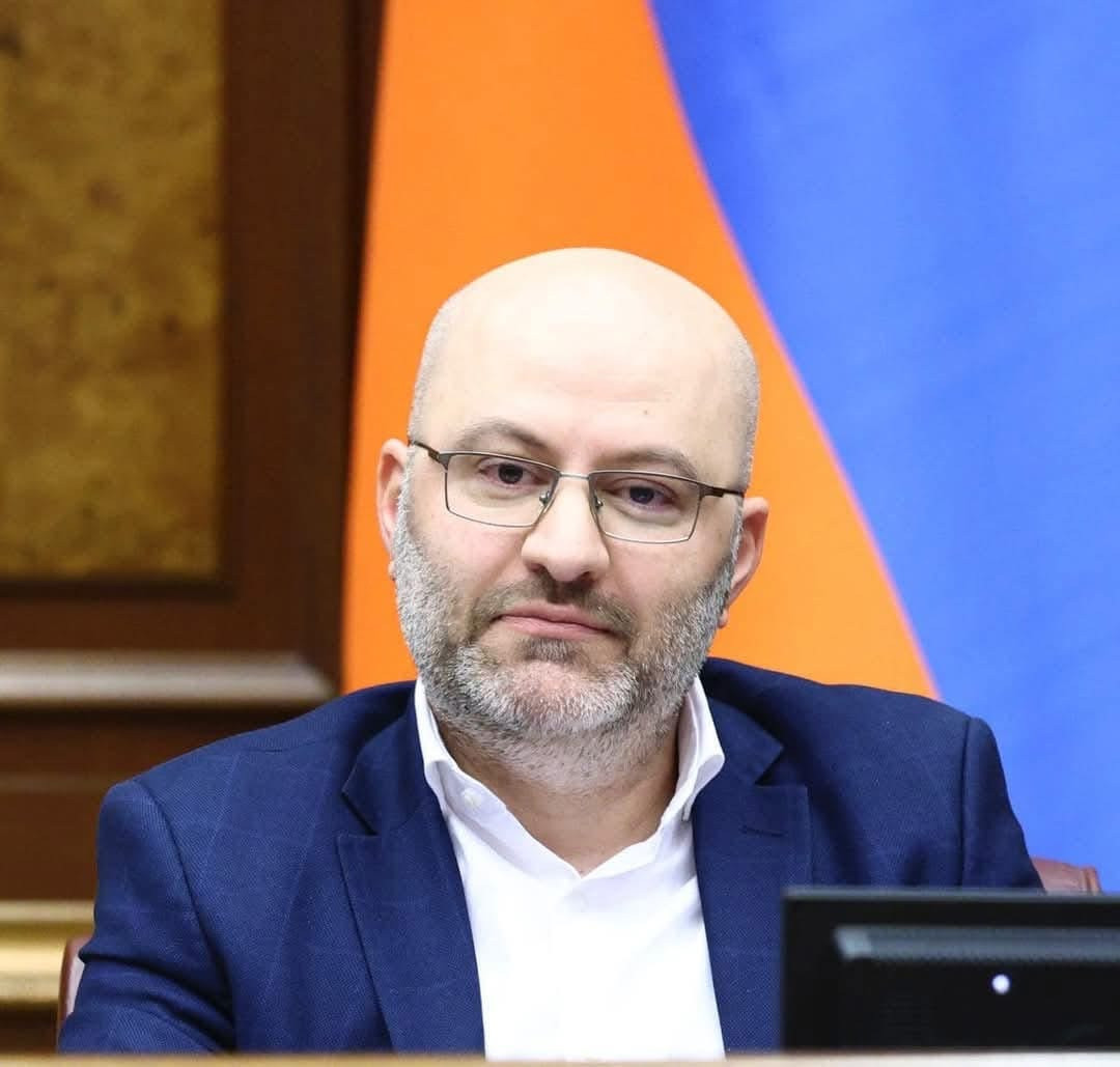 Մեծ պատասխանատվությամբ ու սիրով եմ սկսելու աշխատանքը իմ հայրենի մարզում. Շիրակի նորանշանակ մարզպետ