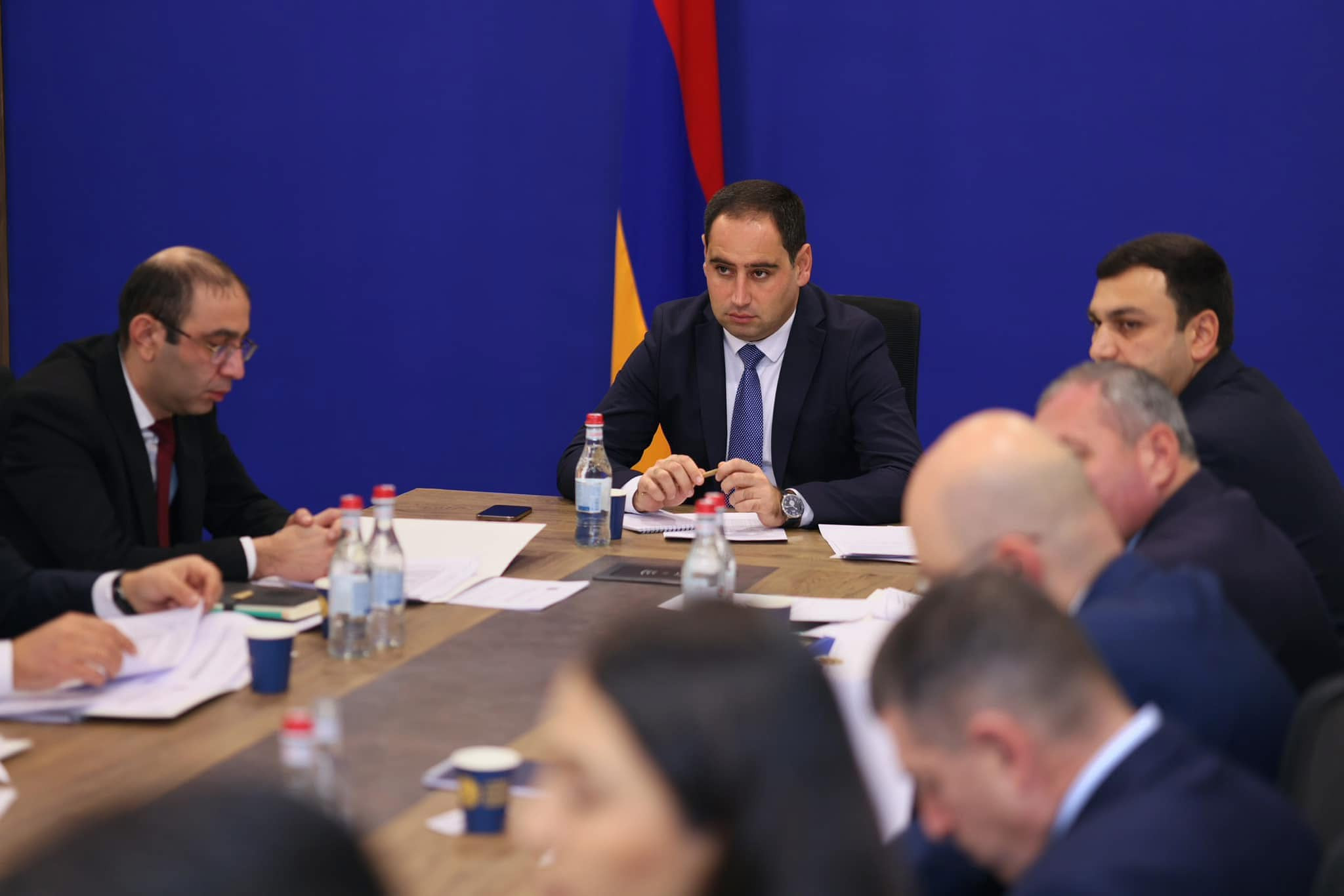 Դավիթ Խուդաթյանն աշխատանքային խորհրդակցություն է անցկացրել մարզպետների հետ