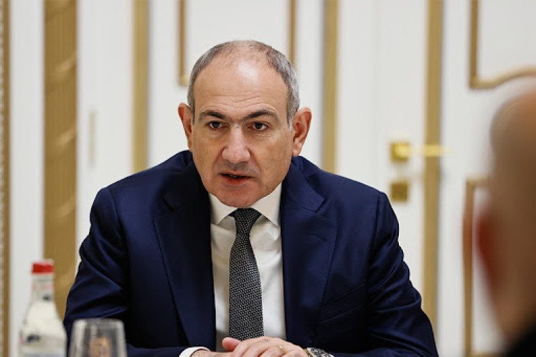 Հարգելի երեք նախկին նախագահներ, եթե բանավեճի հարցում փոշմանեք, ձայն հանեք, ցտեսություն. Փաշինյանի հերթական գրառումը