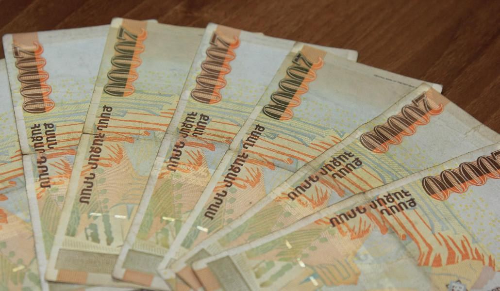Տարբեր տերմինալներից կեղծ թղթդրամներով փոխանցումներ էին կատարել. նրանք ձերբակալվել են