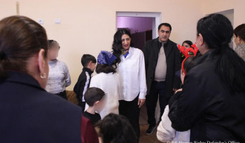 Անահիտ Մանասյանն այցելել է «Շիրակի  մարզի երեխայի և ընտանիքի  աջակցության կենտրոն» ՊՈԱԿ