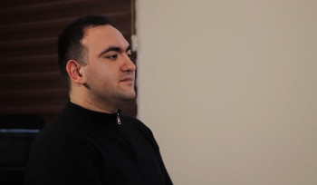 Արմենը կրկին խոսում է․ 44-օրյա պատերազմից հետո նա ոչ միայն հենաշարժողական խնդիրներ ուներ, այլև խոսել չէր կարողանում (տեսանյութ)