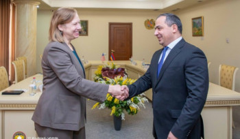 ՔԿ նախագահ Արթուր Պողոսյանը հանդիպել է ՀՀ-ում ԱՄՆ դեսպանի հետ