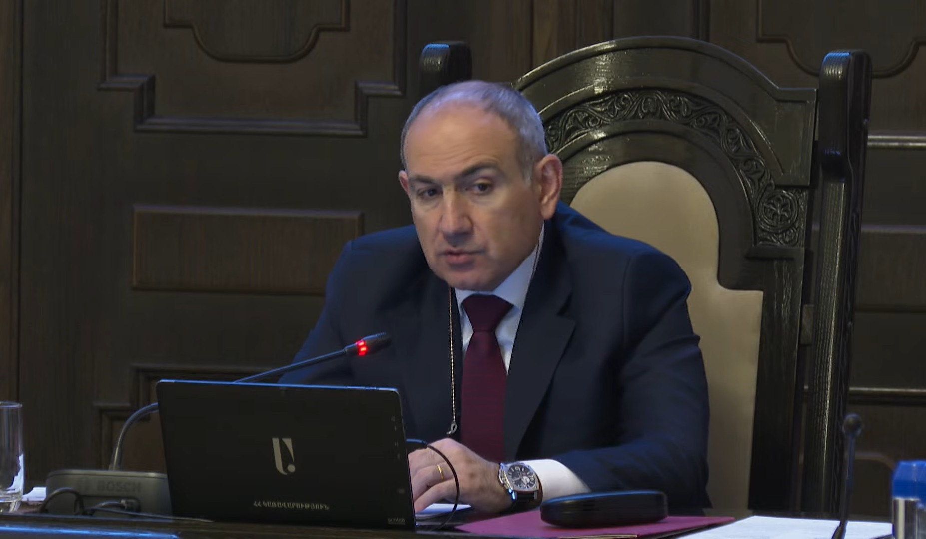 Մենք քաղաքացիների համար բացել ենք հնարավորություններ. մարդիկ ասում են՝ ինչի գնանք, Ջերմուկում սուրճ խմենք, կգնանք Հռոմ, Բրյուսել․ Փաշինյան