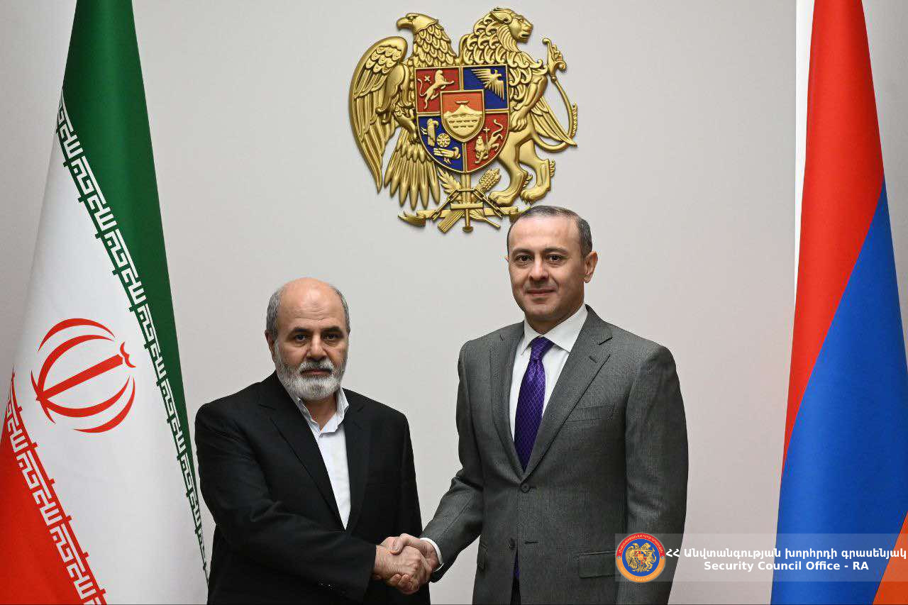 Որևէ բան չի կարող խարխլել հայ-իրանական հարաբերությունները․ Արմեն Գրիգորյանն ընդունել է ԻԻՀ ազգային անվտանգության գերագույն խորհրդի քարտուղարին